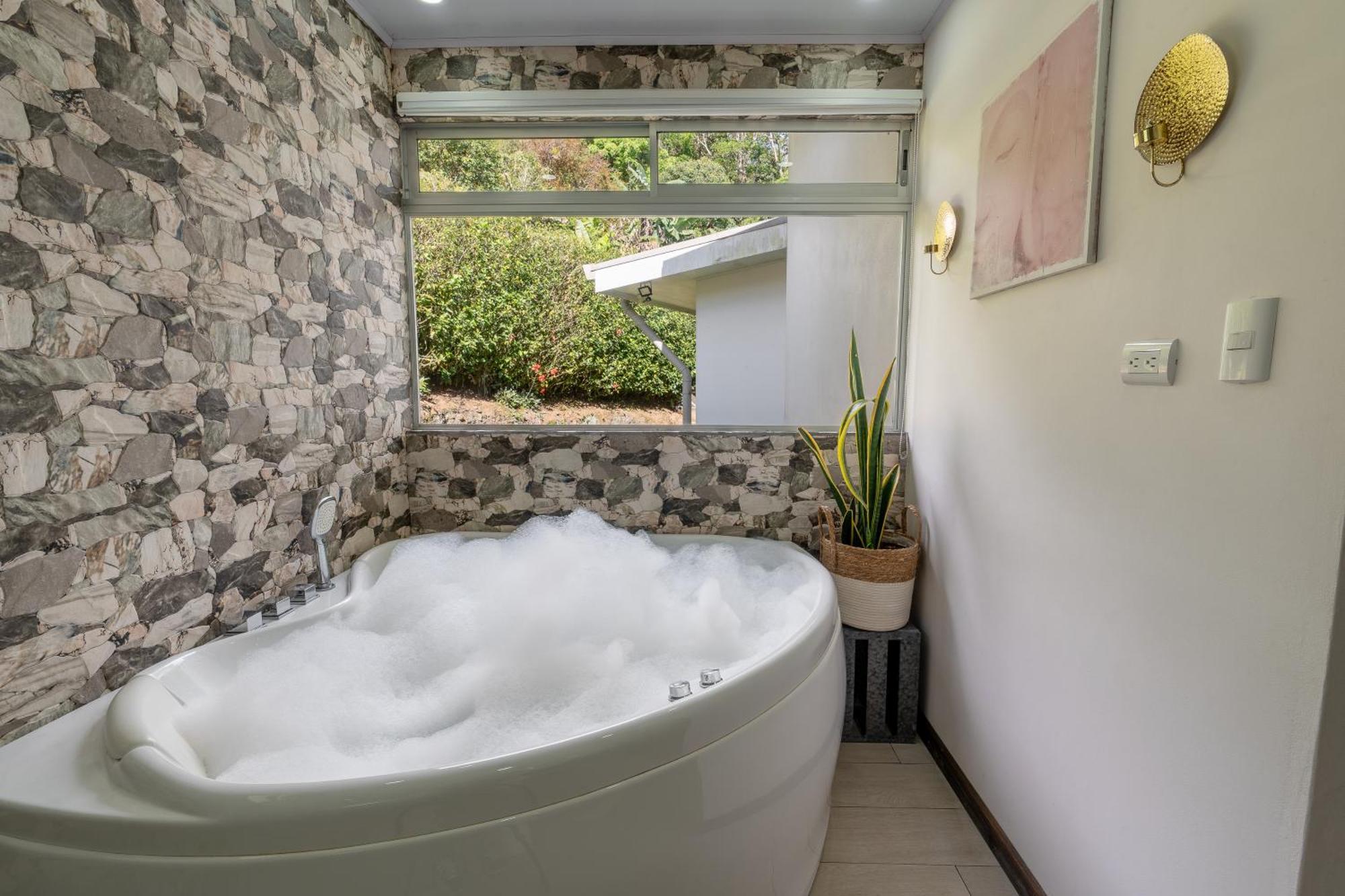 House Of Turri Suite Views Terrace & Jacuzzi Verbena Norte Extérieur photo